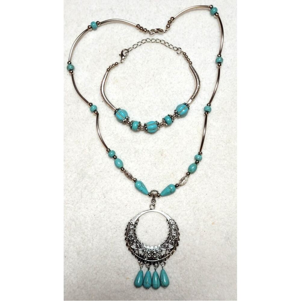 Vtg Southwestern Faux Turquoise Necklace & Bracelet Carved Teardrop Silver Tone
